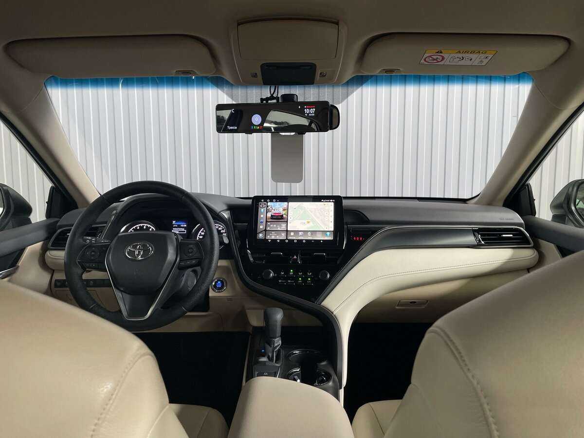 Купить Toyota Camry с пробегом. Фото: #8