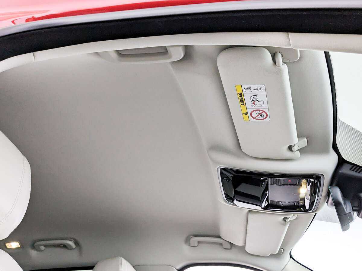 Купить Land Rover Range Rover Velar с пробегом. Фото: #19