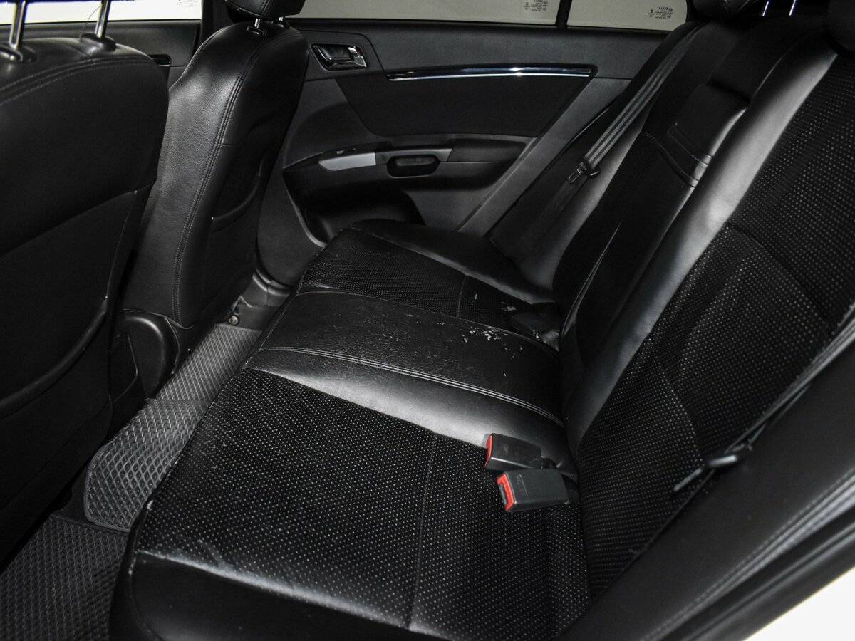 Купить Geely Emgrand EC7 с пробегом. Фото: #10