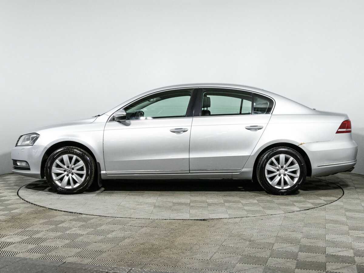 Купить Volkswagen Passat с пробегом. Фото: #7