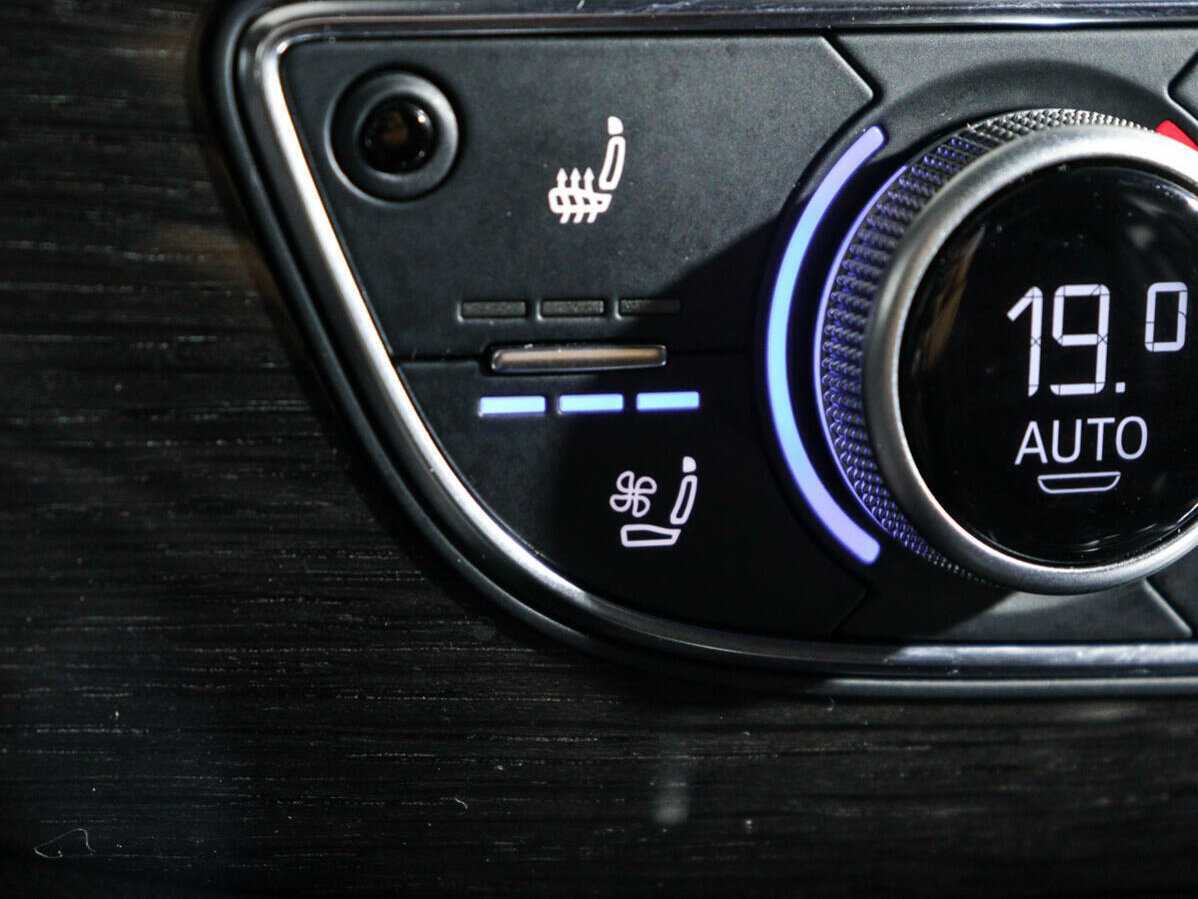 Купить Audi Q7 с пробегом. Фото: #24
