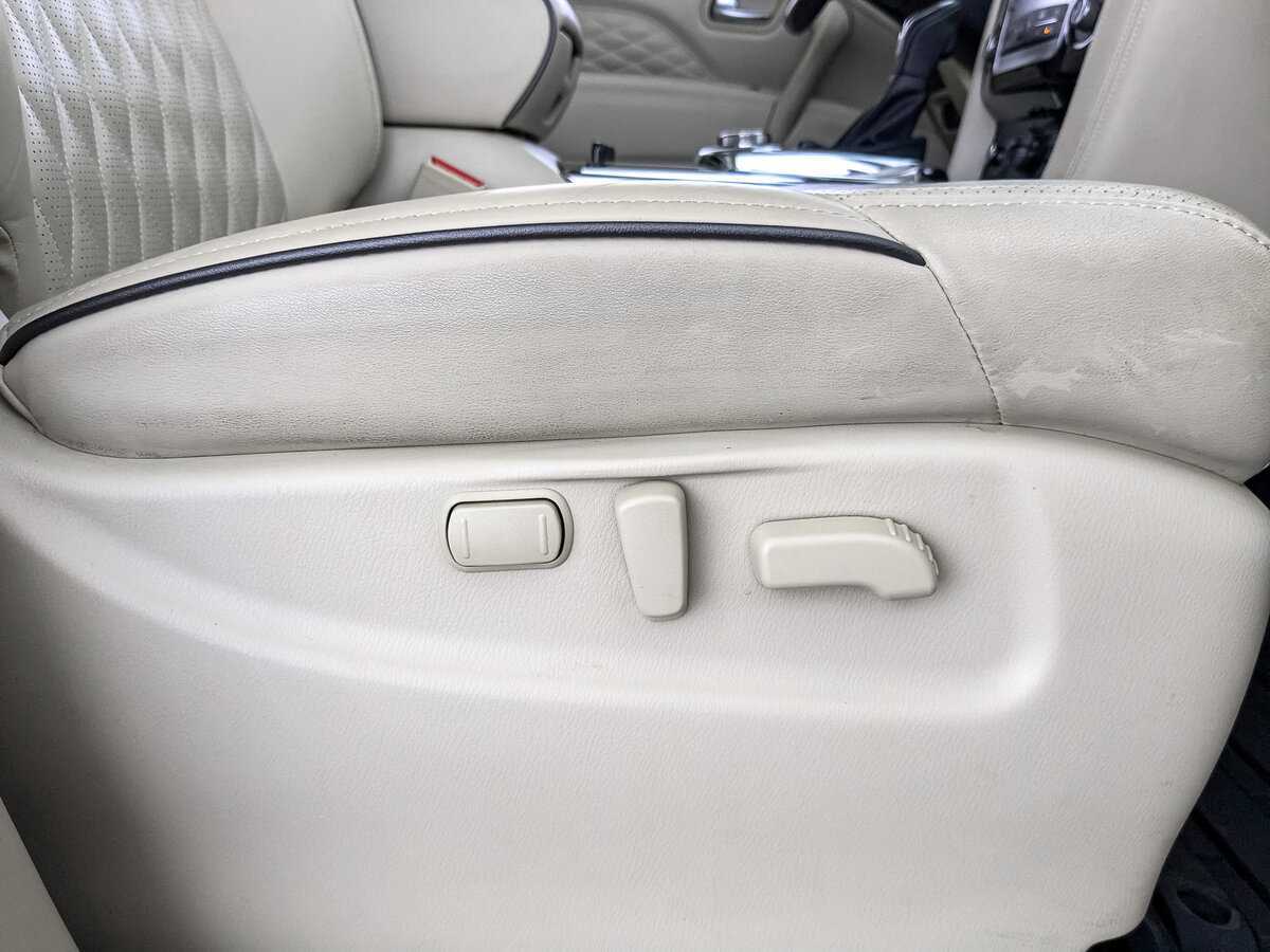 Купить Infiniti QX80 с пробегом. Фото: #20