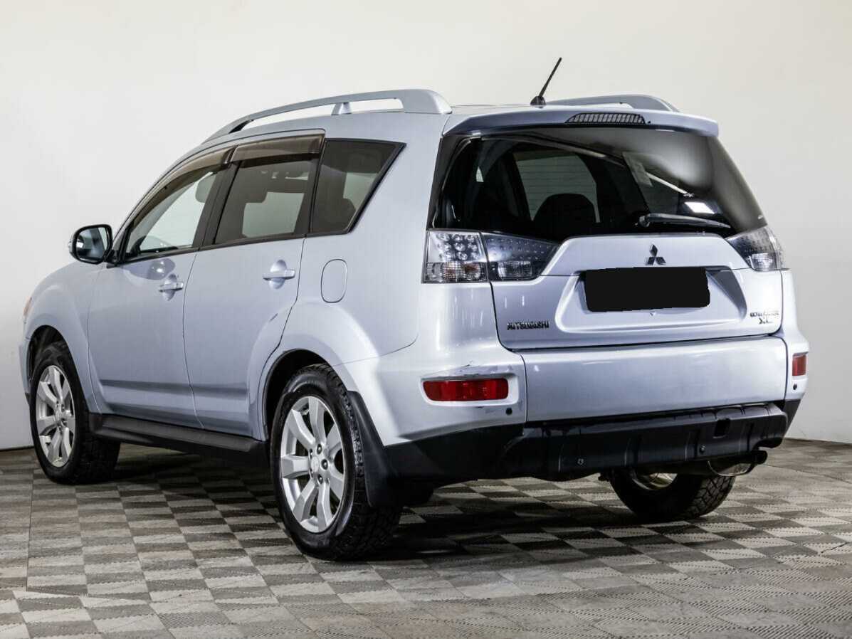 Купить Mitsubishi Outlander с пробегом. Фото: #5