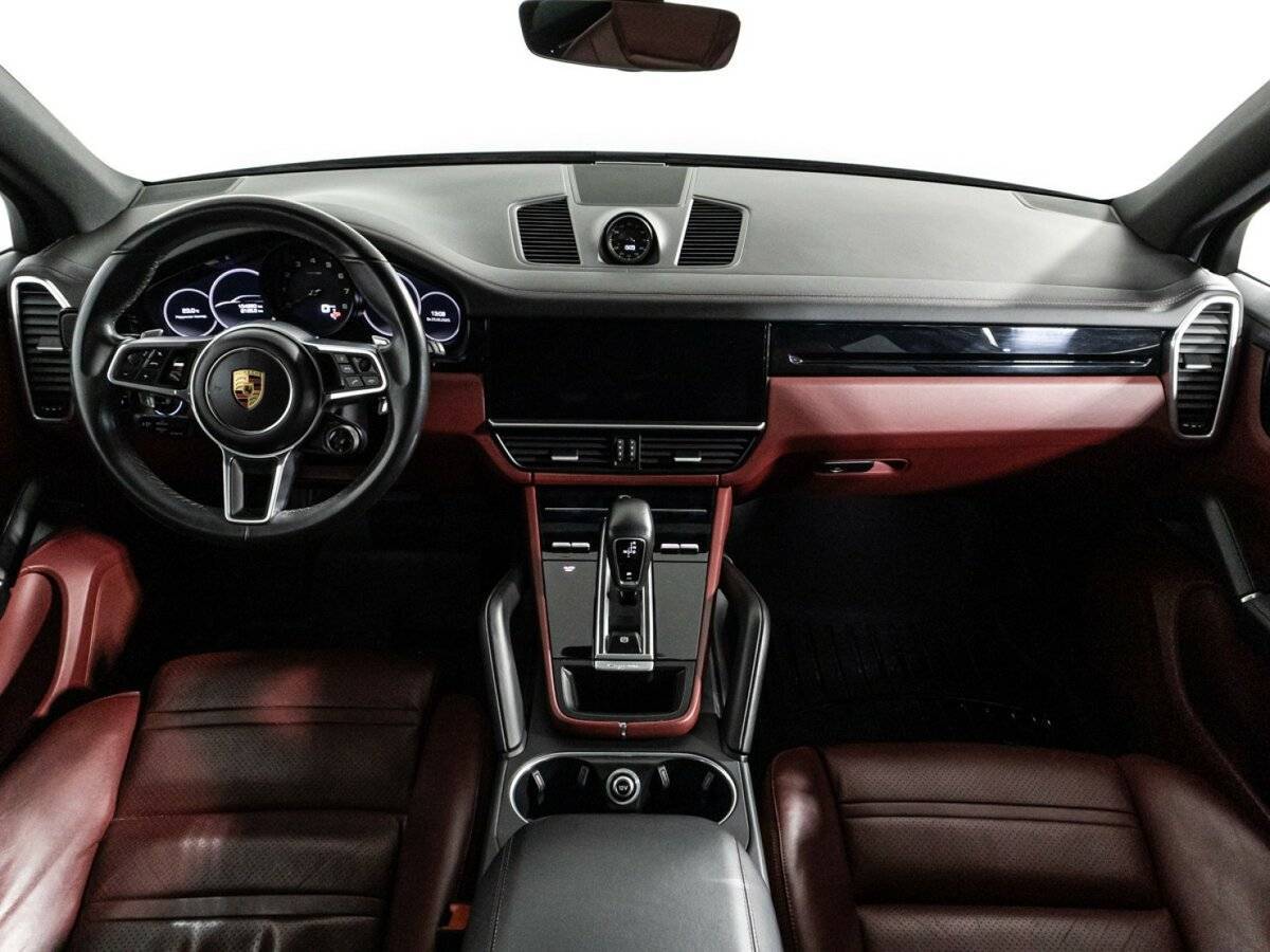 Купить Porsche Cayenne с пробегом. Фото: #10