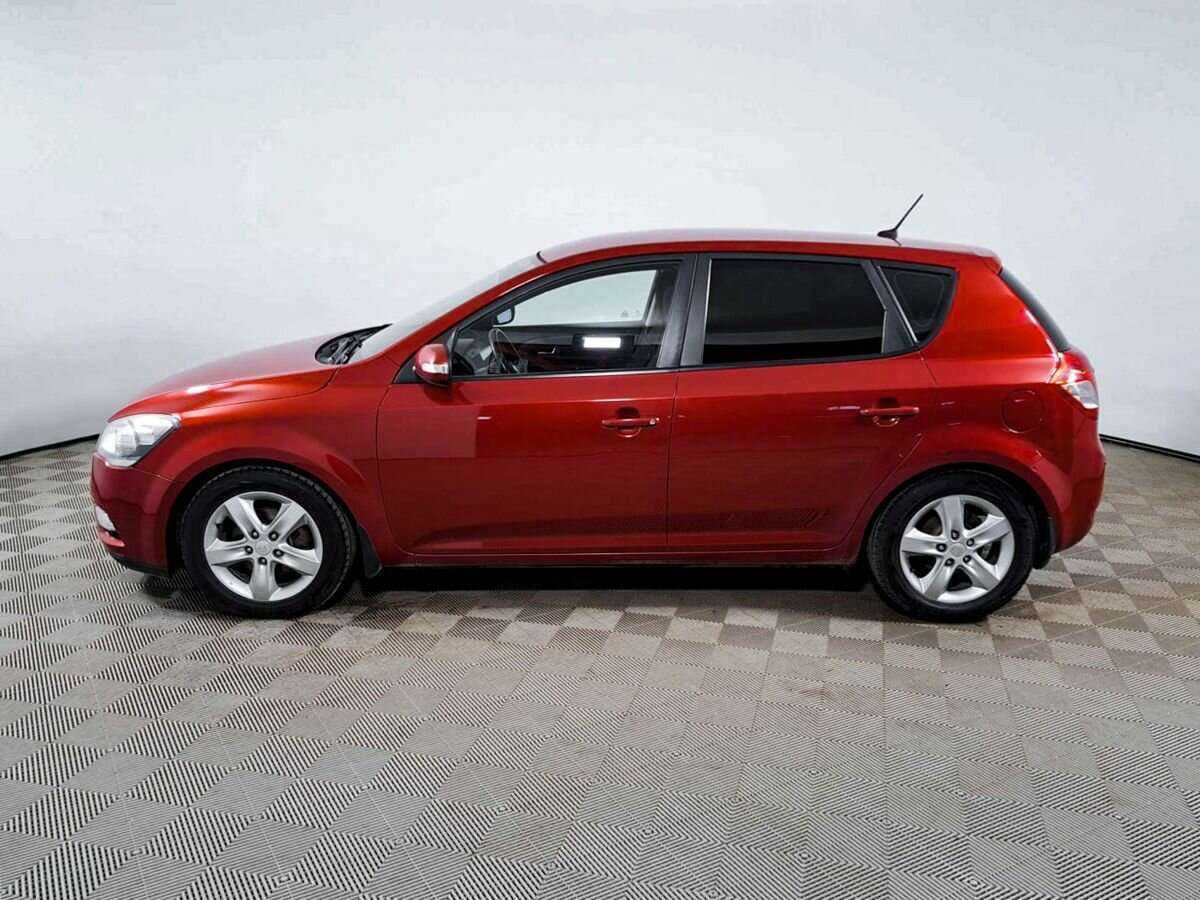Купить Kia Ceed с пробегом. Фото: #7