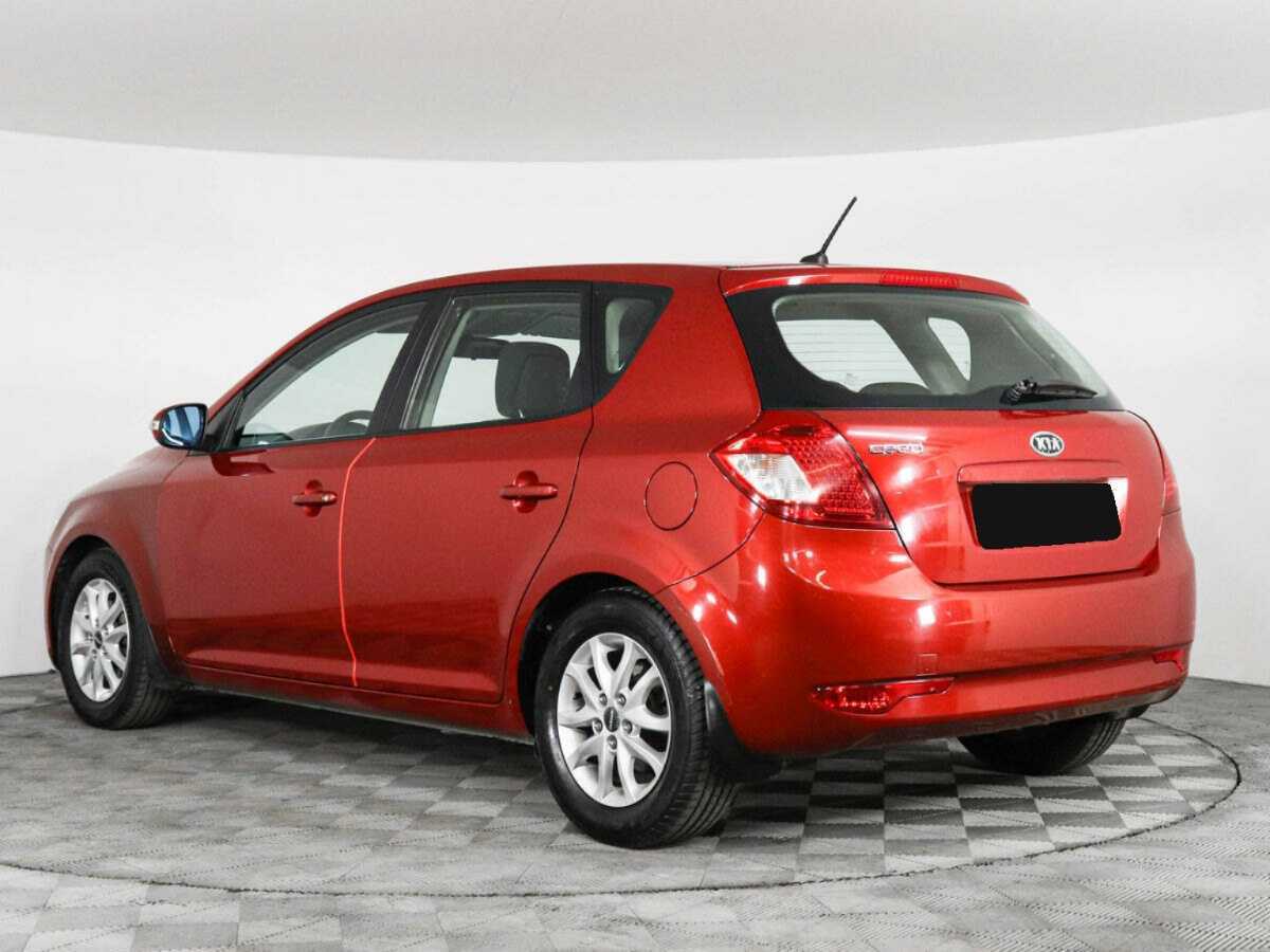 Купить Kia Ceed с пробегом. Фото: #6