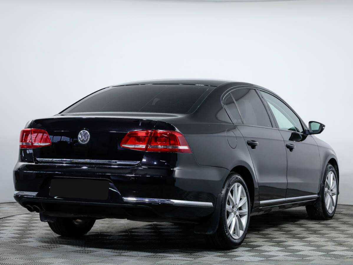 Купить Volkswagen Passat с пробегом. Фото: #3