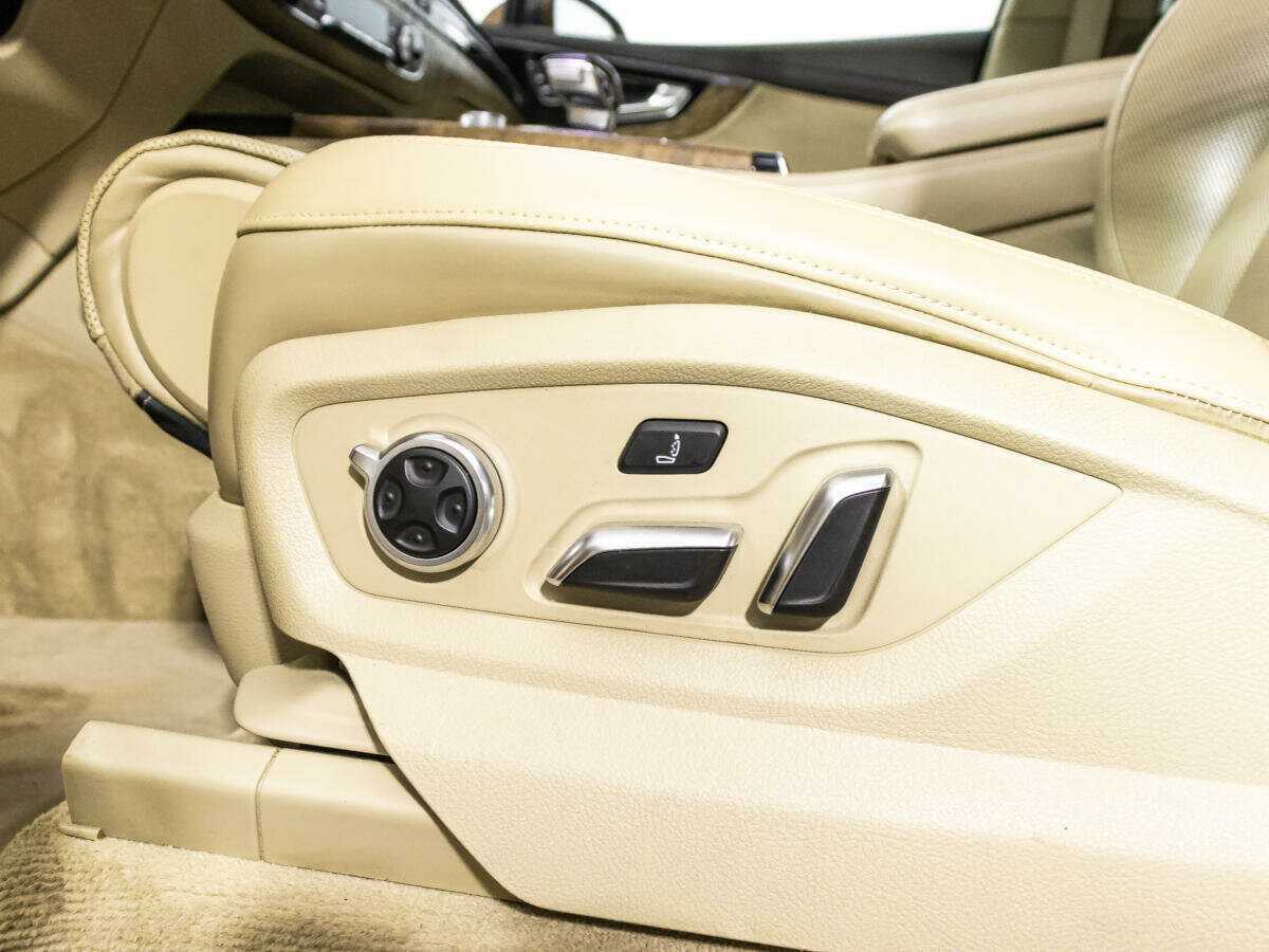 Купить Audi Q7 с пробегом. Фото: #17
