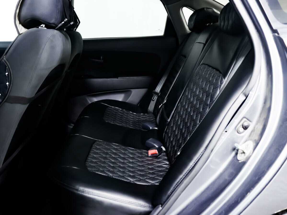 Купить Hyundai Elantra с пробегом. Фото: #11