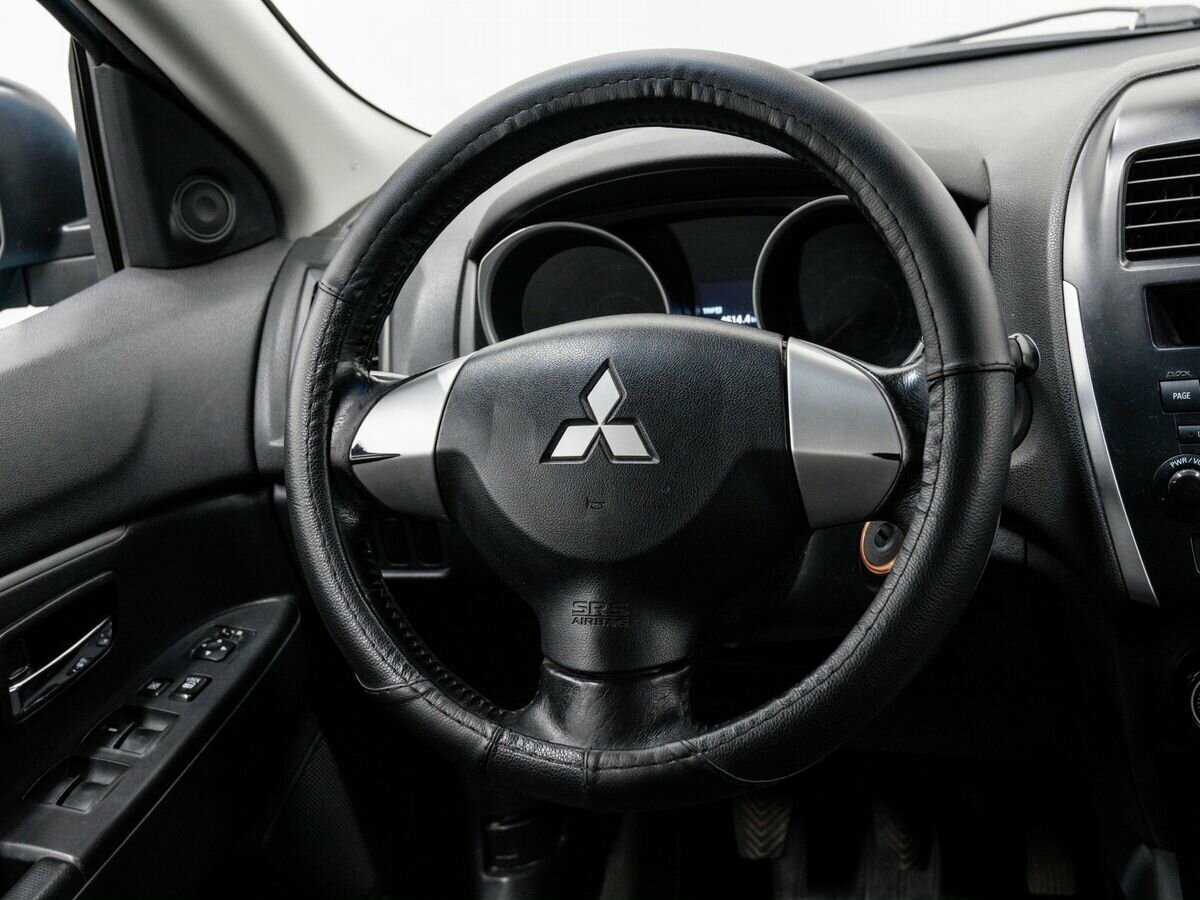 Купить Mitsubishi ASX с пробегом. Фото: #11