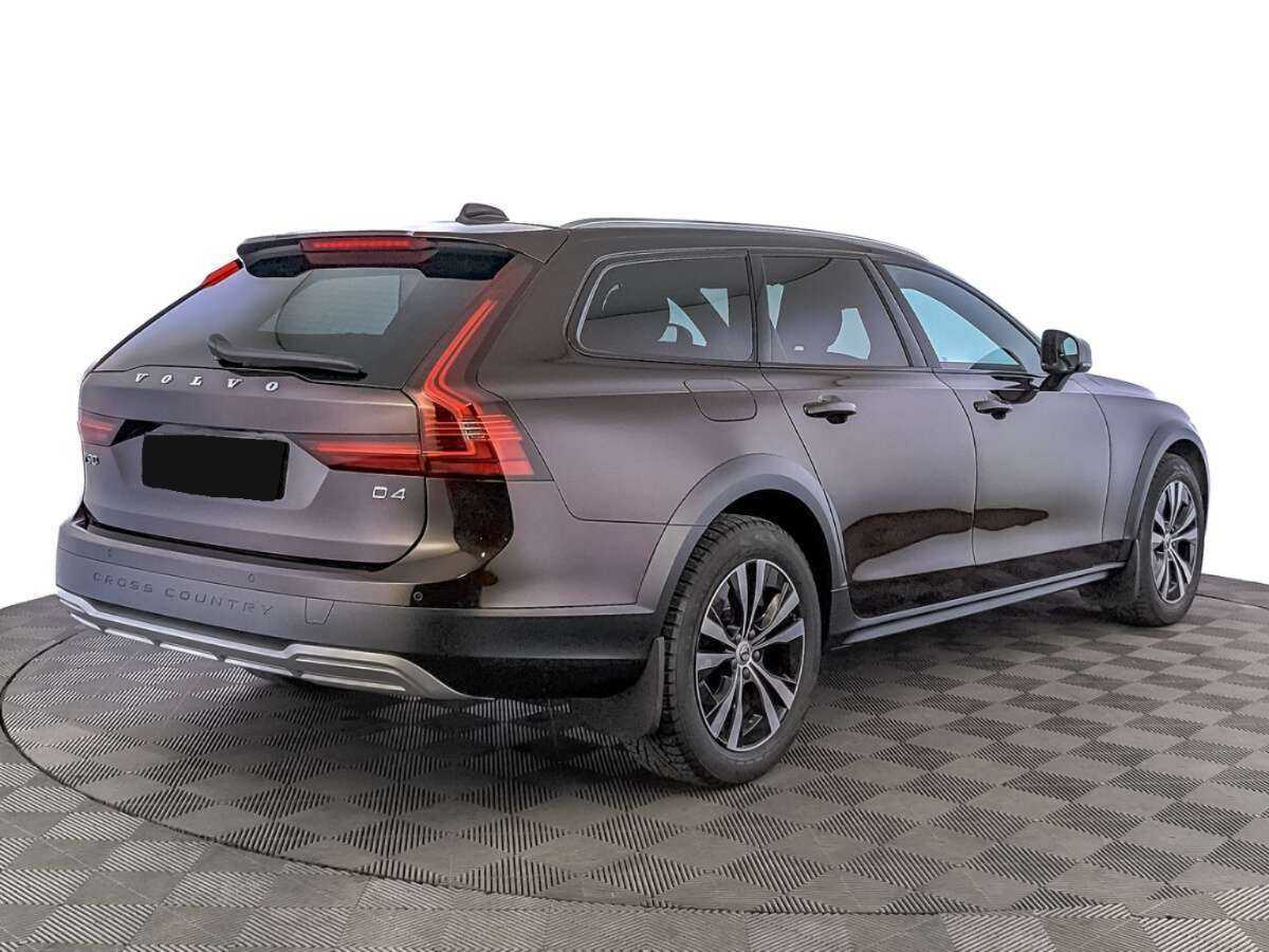 Купить Volvo V90 с пробегом. Фото: #4