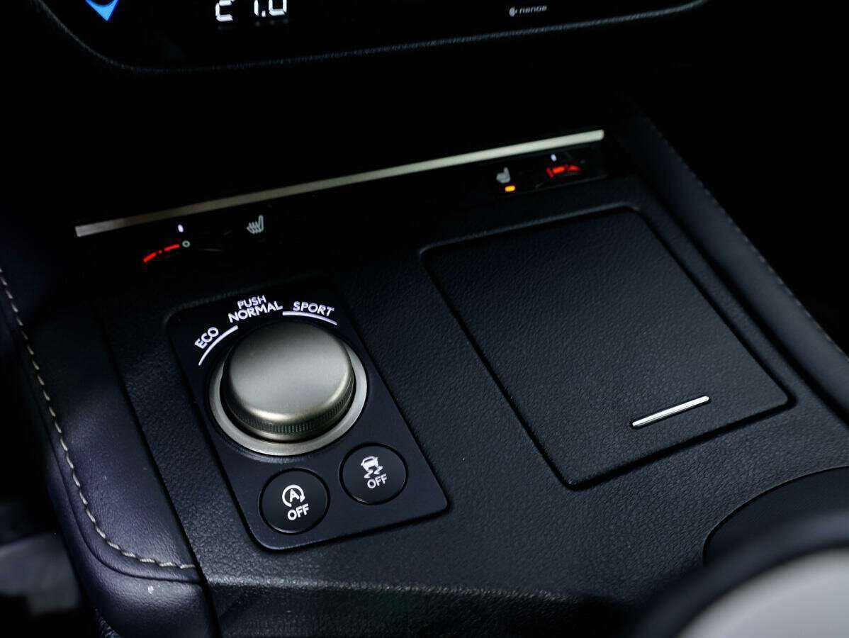 Купить Lexus ES с пробегом. Фото: #22