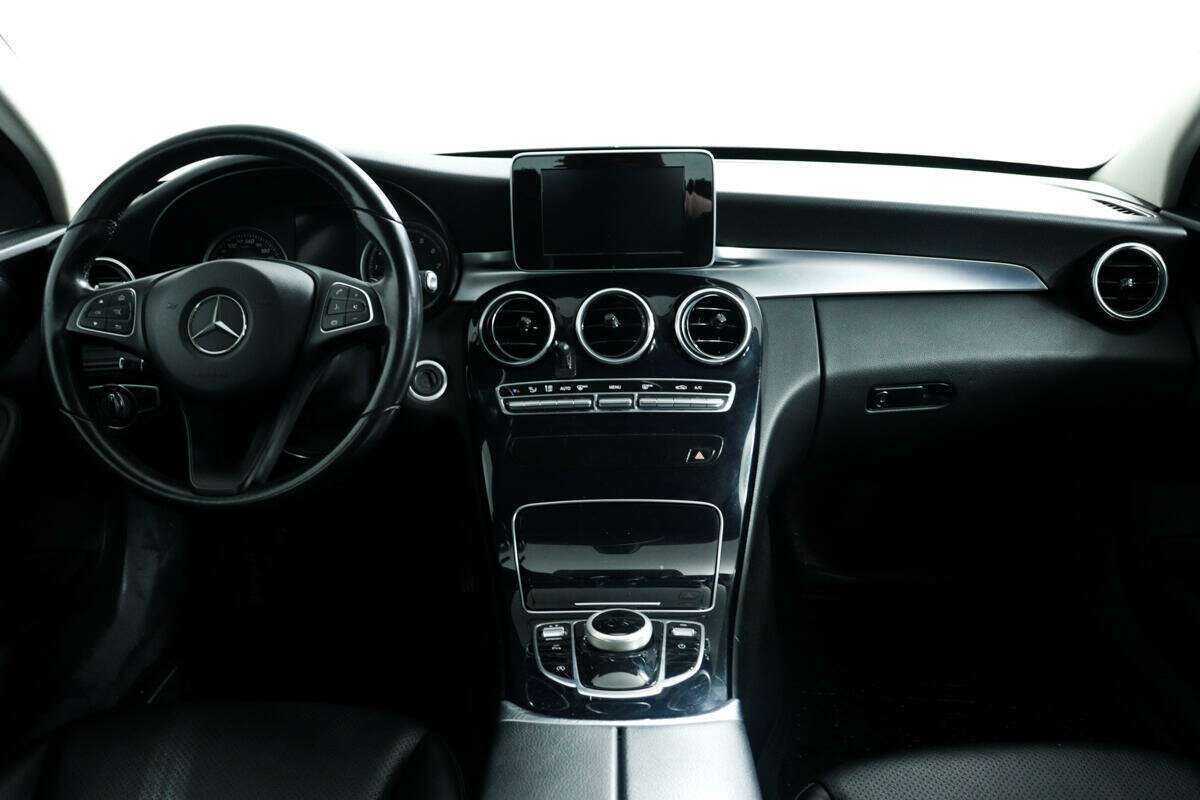 Купить Mercedes-Benz C-Класс с пробегом. Фото: #10