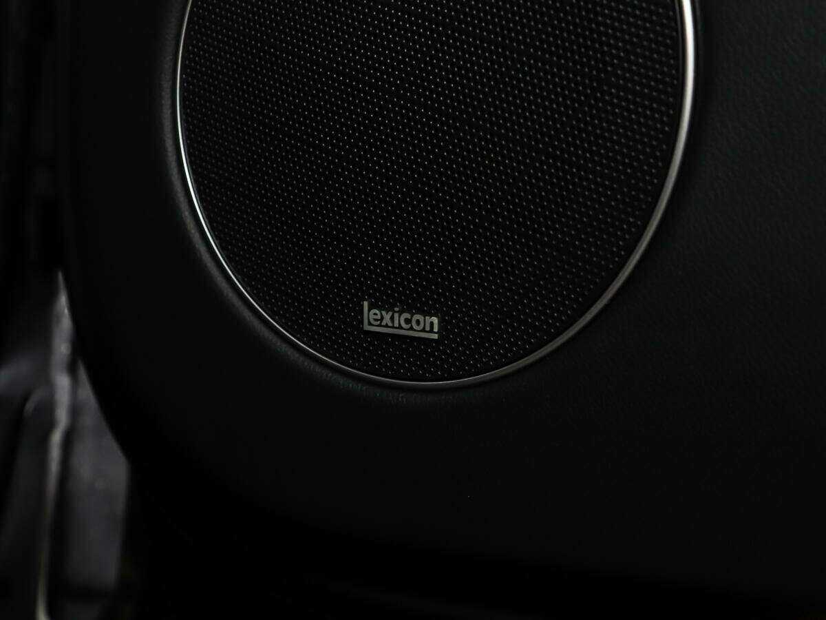 Купить Genesis GV70 с пробегом. Фото: #14