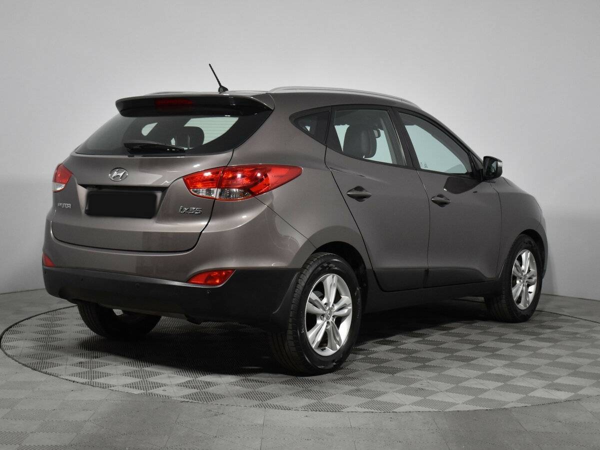 Купить Hyundai ix35 с пробегом. Фото: #4