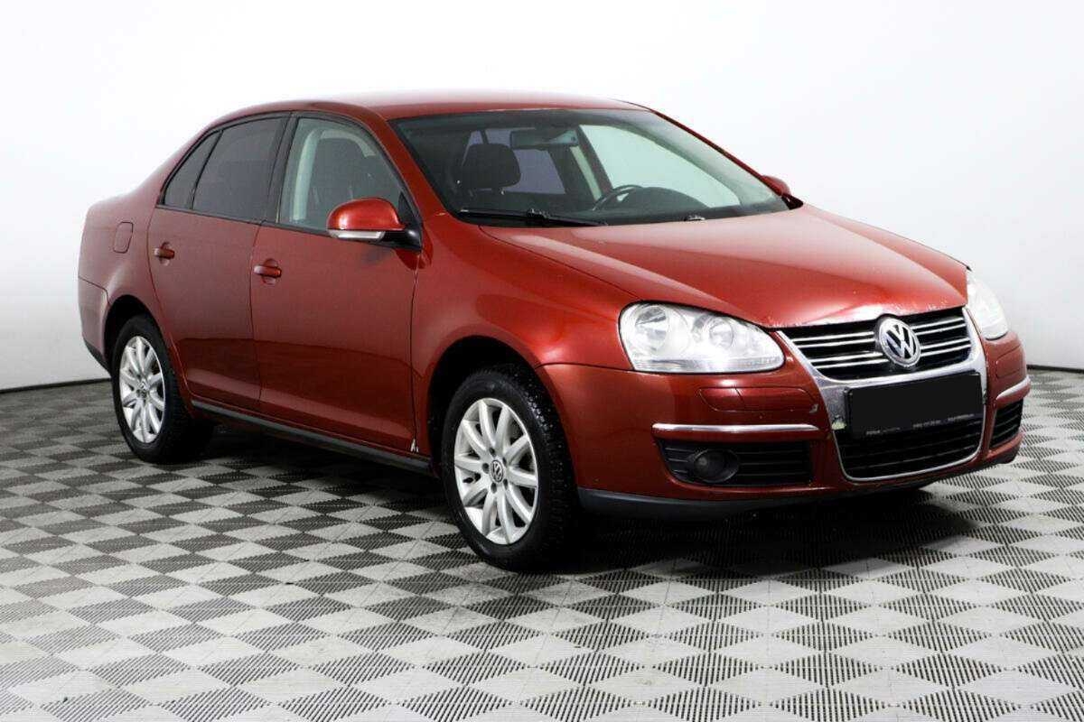 Купить Volkswagen Jetta с пробегом. Фото: #2