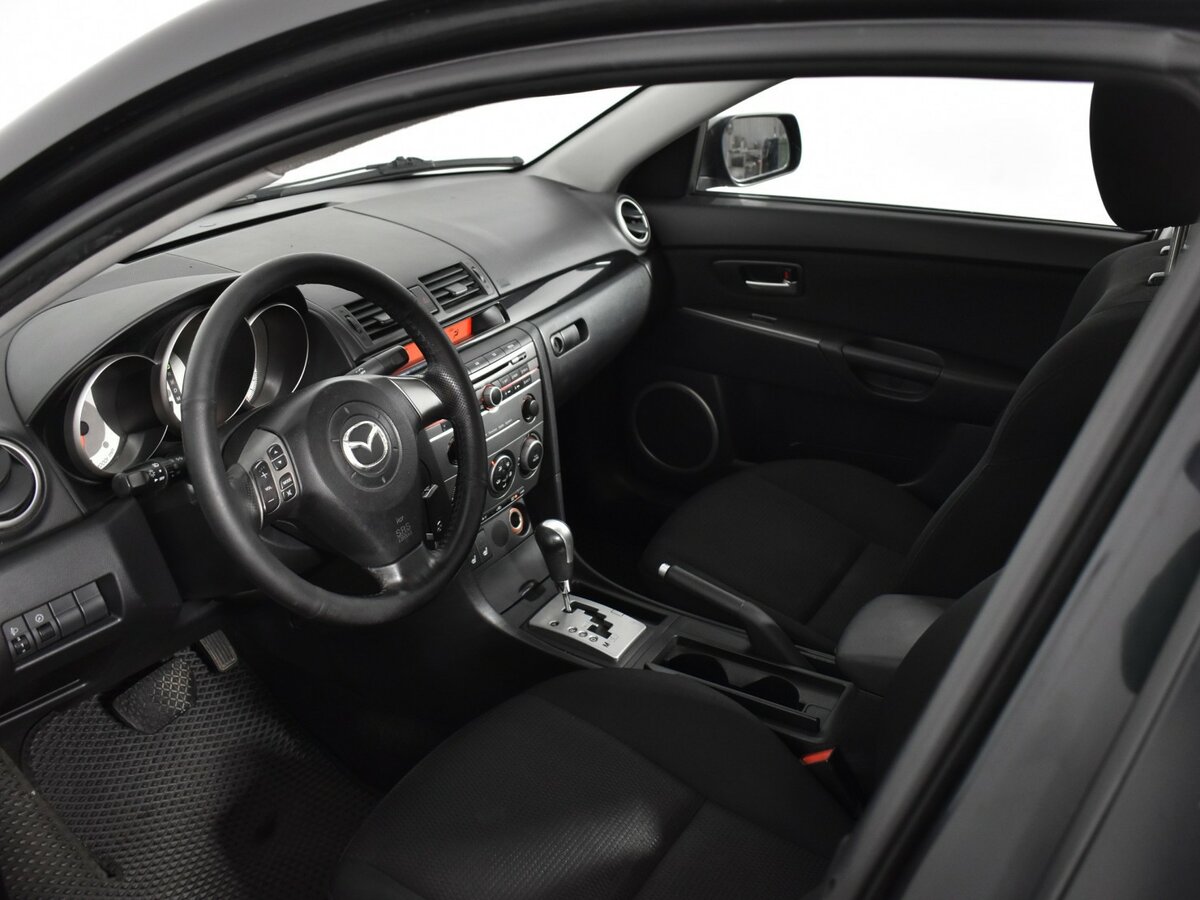 Купить Mazda 3 с пробегом. Фото: #8