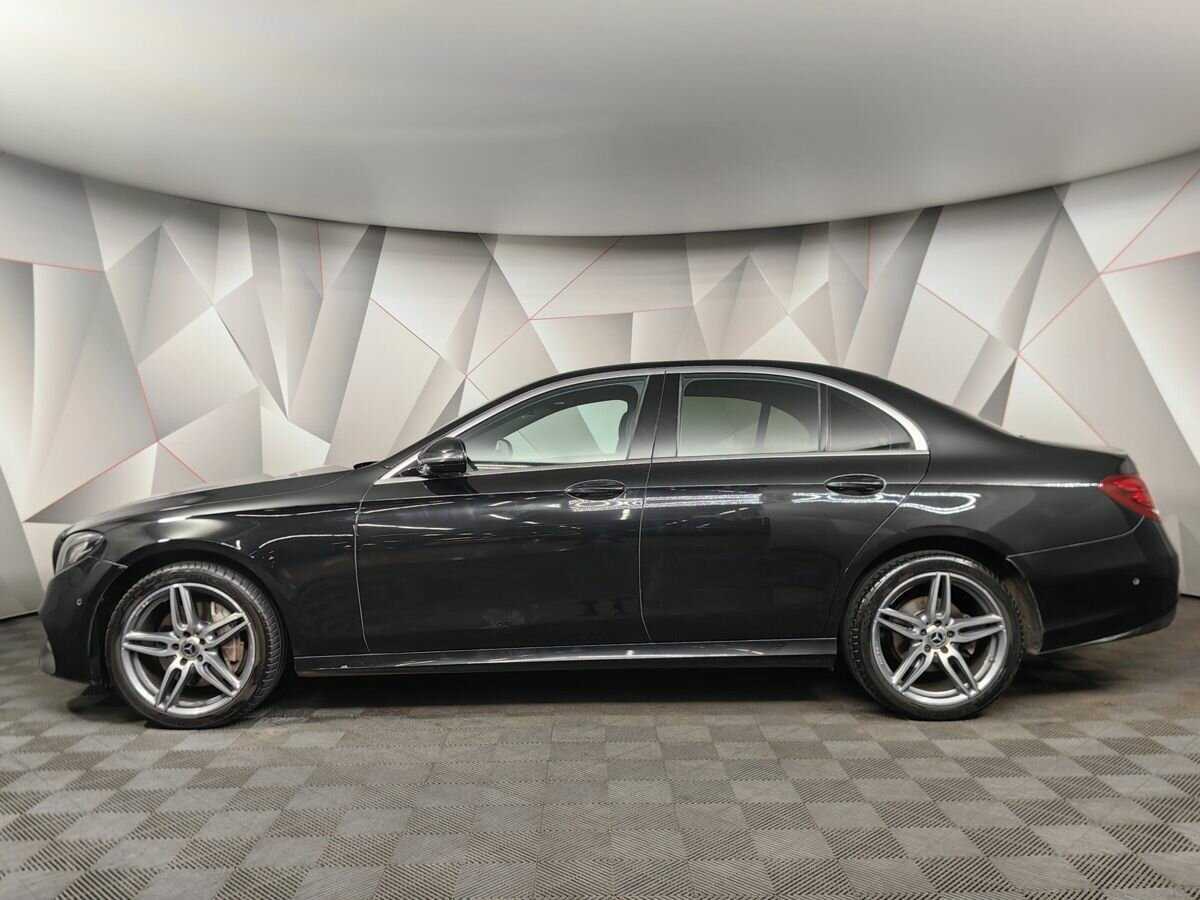 Купить Mercedes-Benz E-Класс с пробегом. Фото: #4