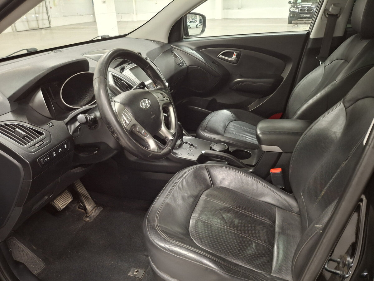 Купить Hyundai ix35 с пробегом. Фото: #15