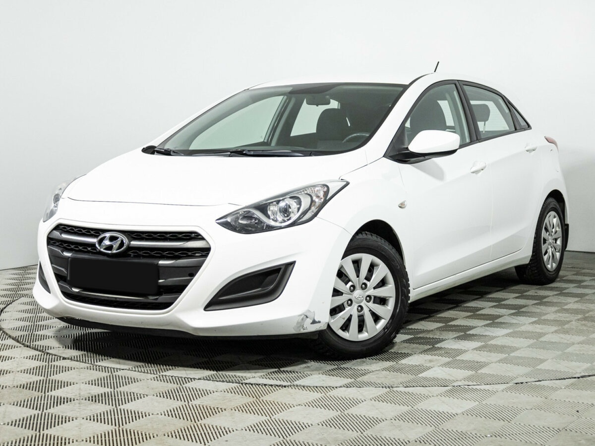 Купить Hyundai i30 с пробегом. Посмотреть фото