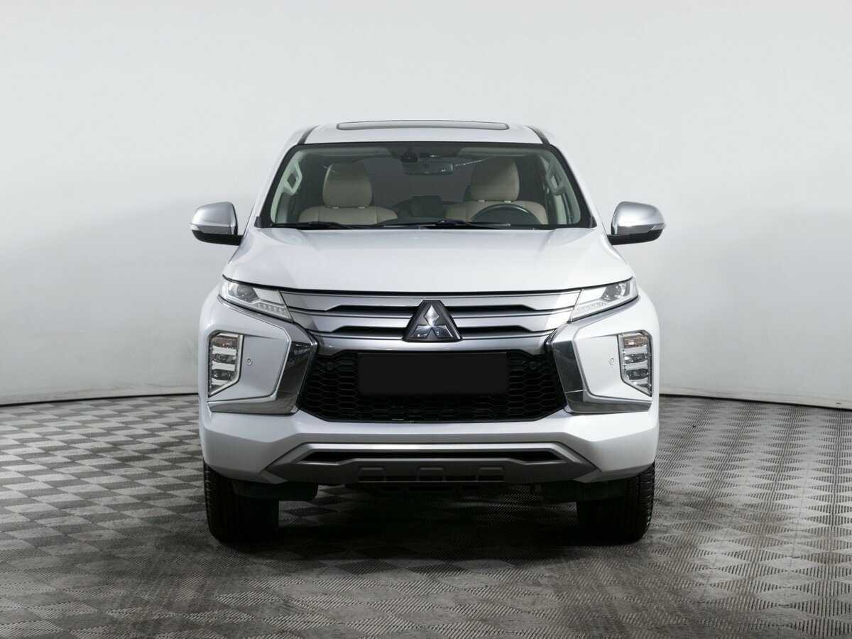 Купить Mitsubishi Pajero Sport с пробегом. Фото: #1