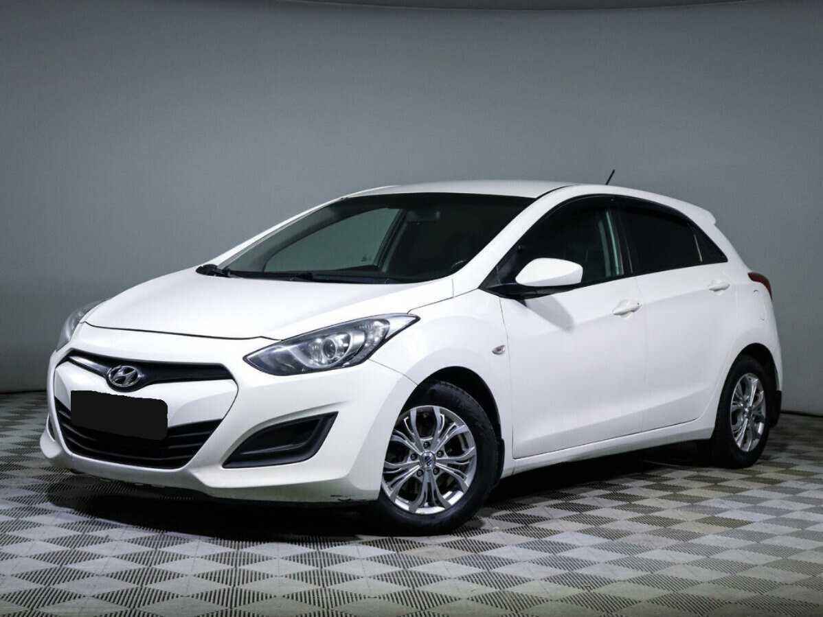 Купить Hyundai i30 с пробегом. Посмотреть фото