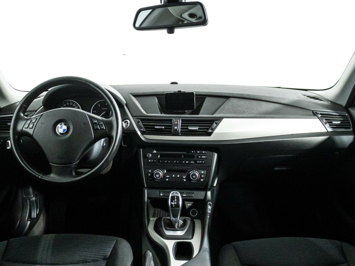Купить BMW X1 с пробегом. Фото: #12