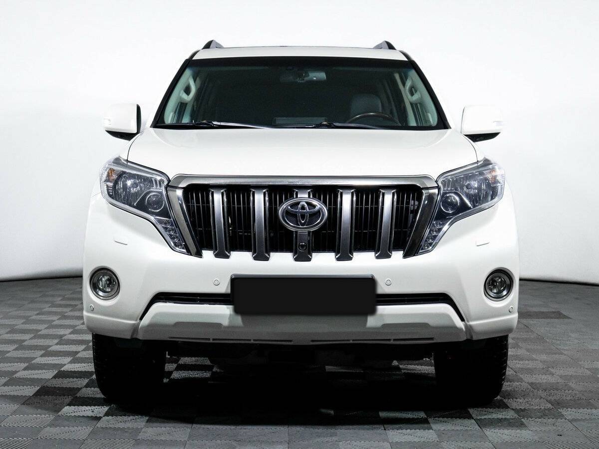 Купить Toyota Land Cruiser Prado с пробегом. Фото: #1