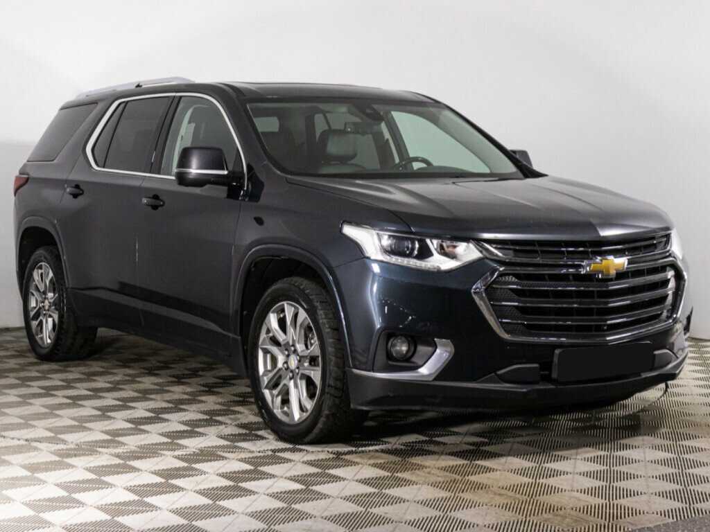 Купить Chevrolet Traverse с пробегом. Фото: #2
