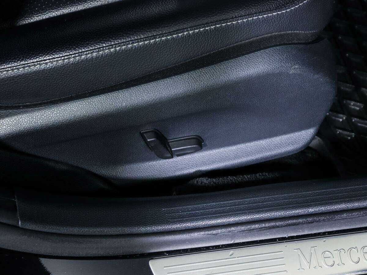 Купить Mercedes-Benz C-Класс с пробегом. Фото: #12