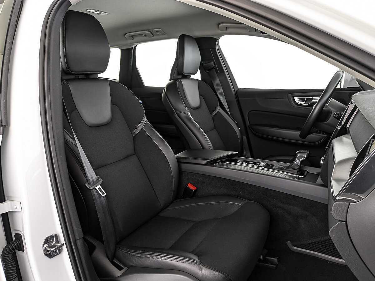 Купить Volvo XC60 с пробегом. Фото: #22