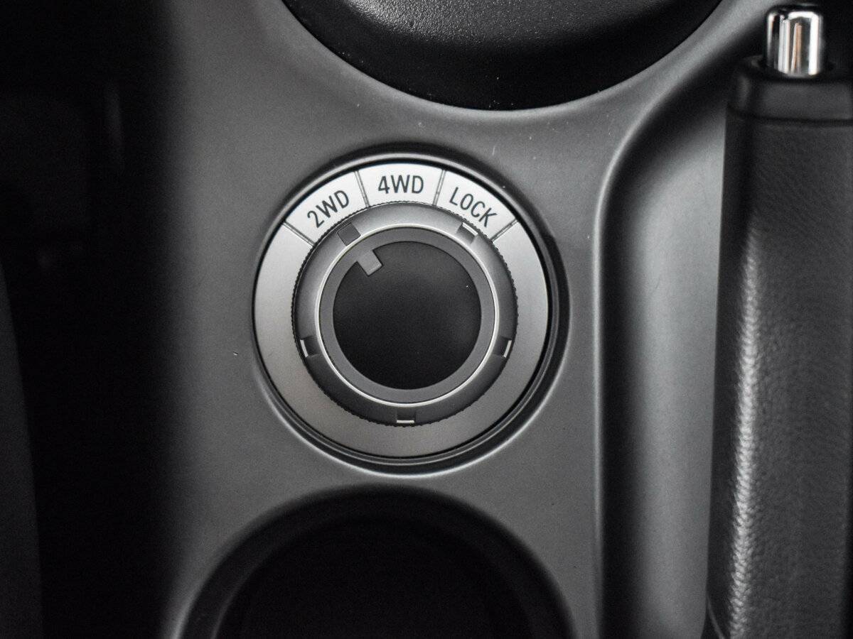 Купить Mitsubishi Outlander с пробегом. Фото: #8