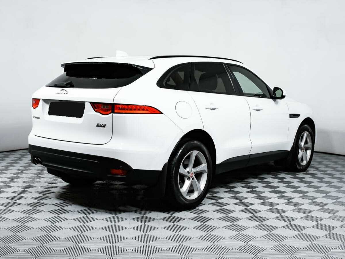 Купить Jaguar F-Pace с пробегом. Фото: #4