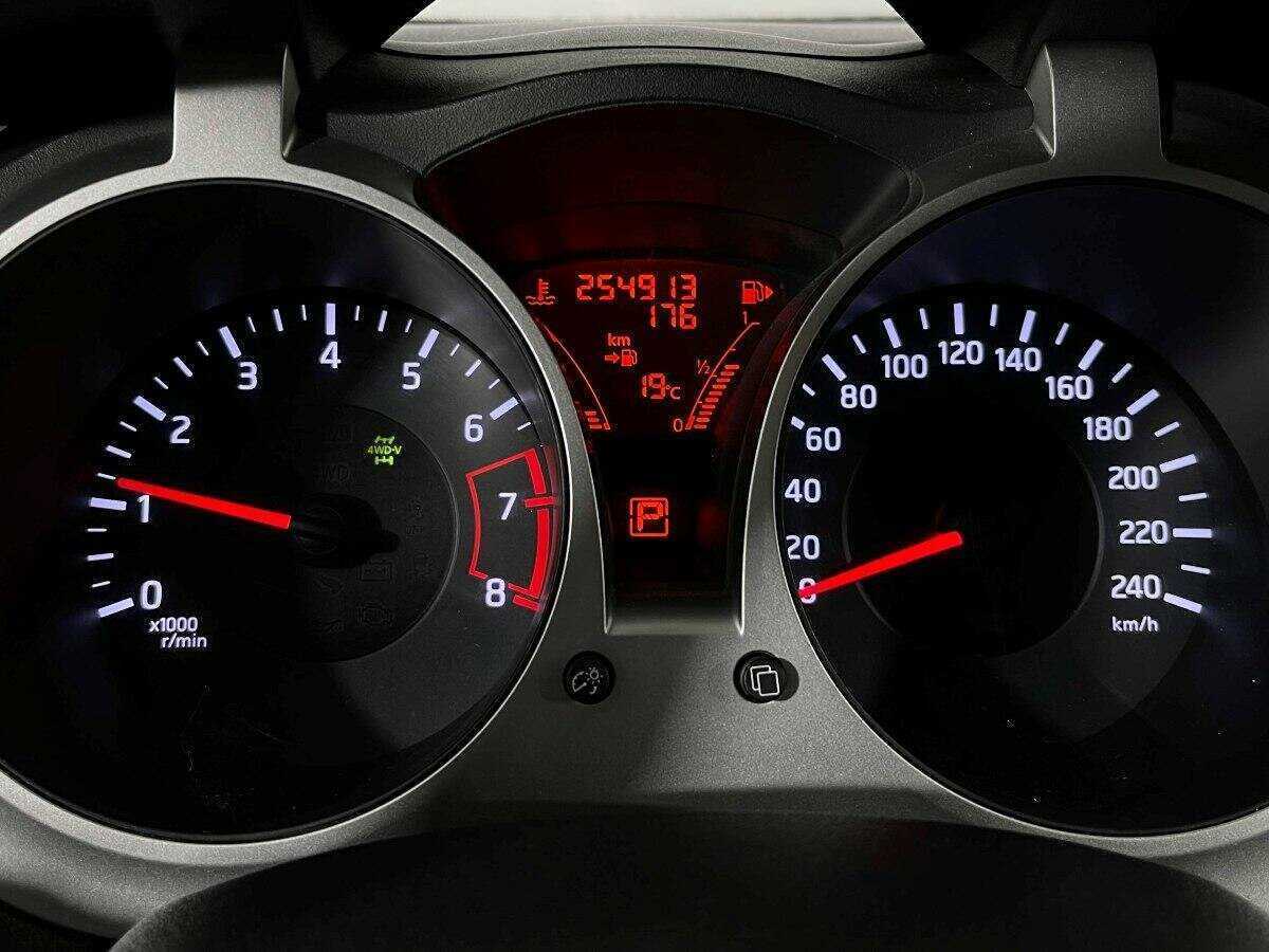 Купить Nissan Juke с пробегом. Фото: #10