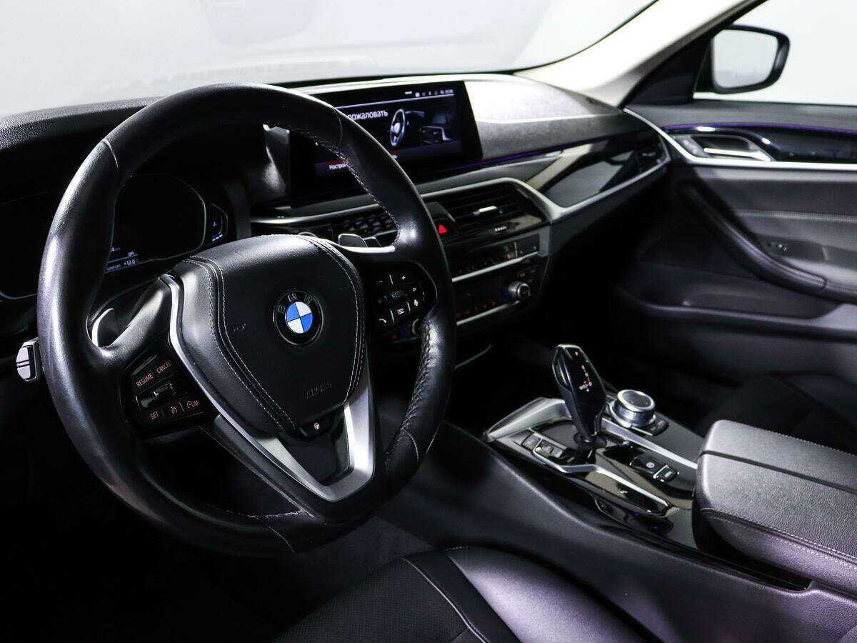 Купить BMW 5 серии с пробегом. Фото: #10