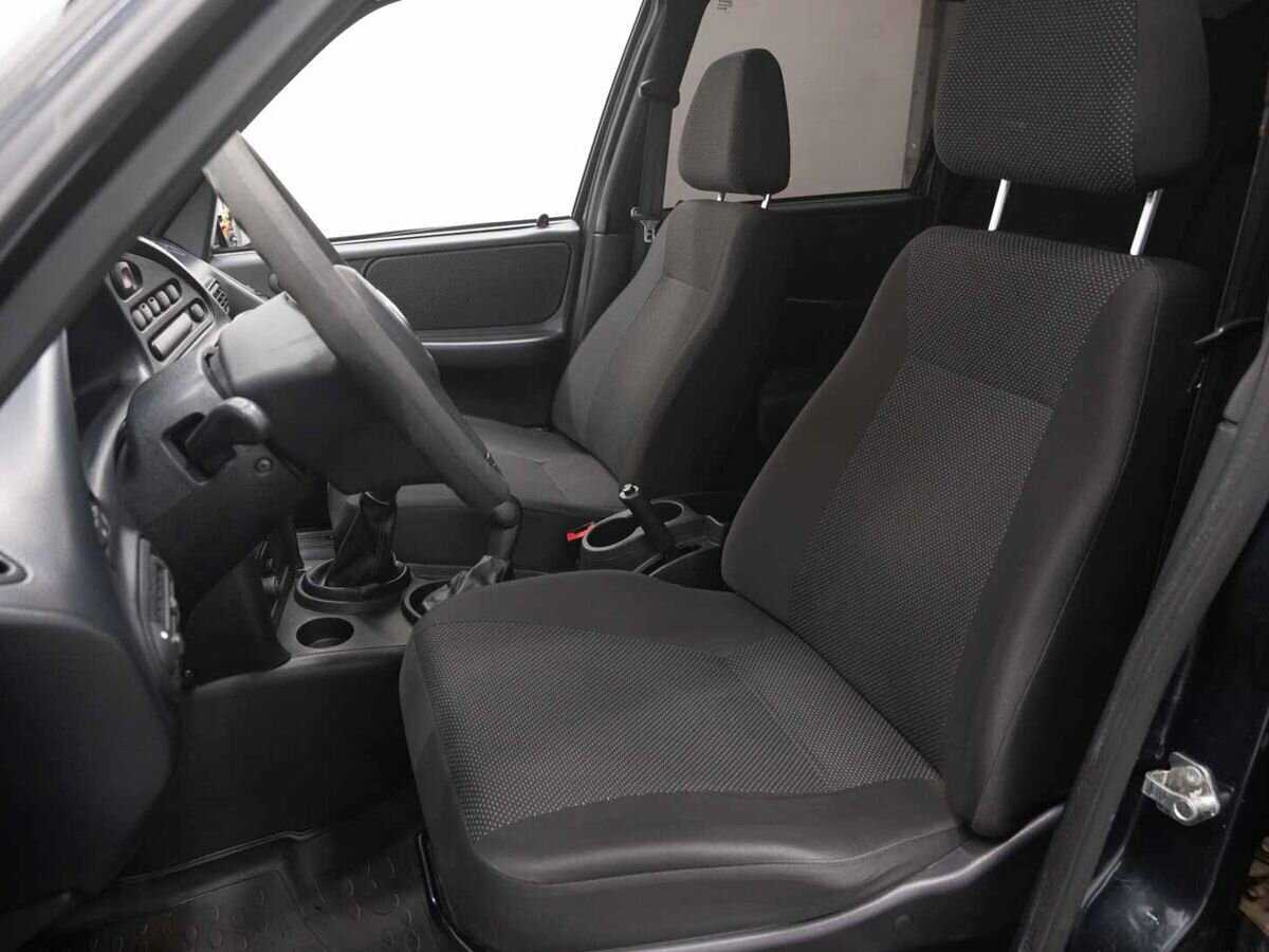 Купить Chevrolet Niva с пробегом. Фото: #8
