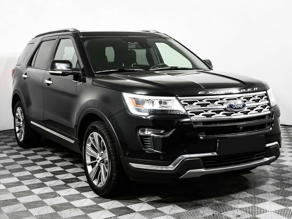 Купить Ford Explorer с пробегом. Фото: #2
