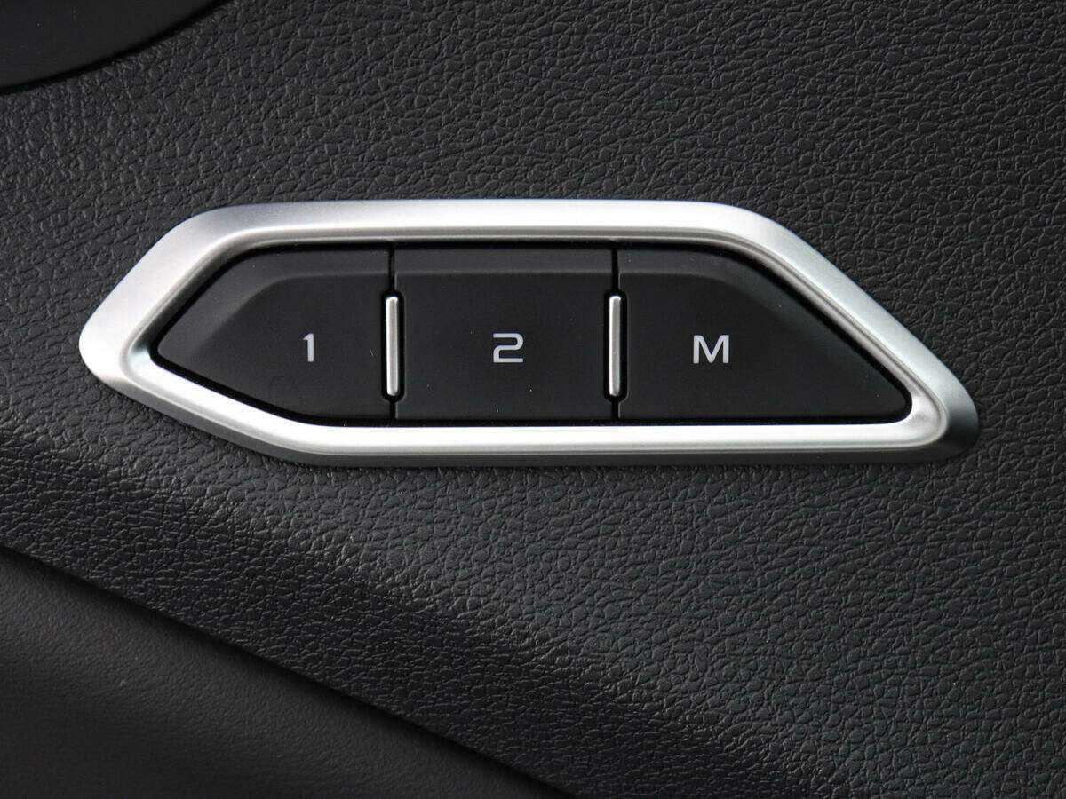 Купить Geely Tugella с пробегом. Фото: #16