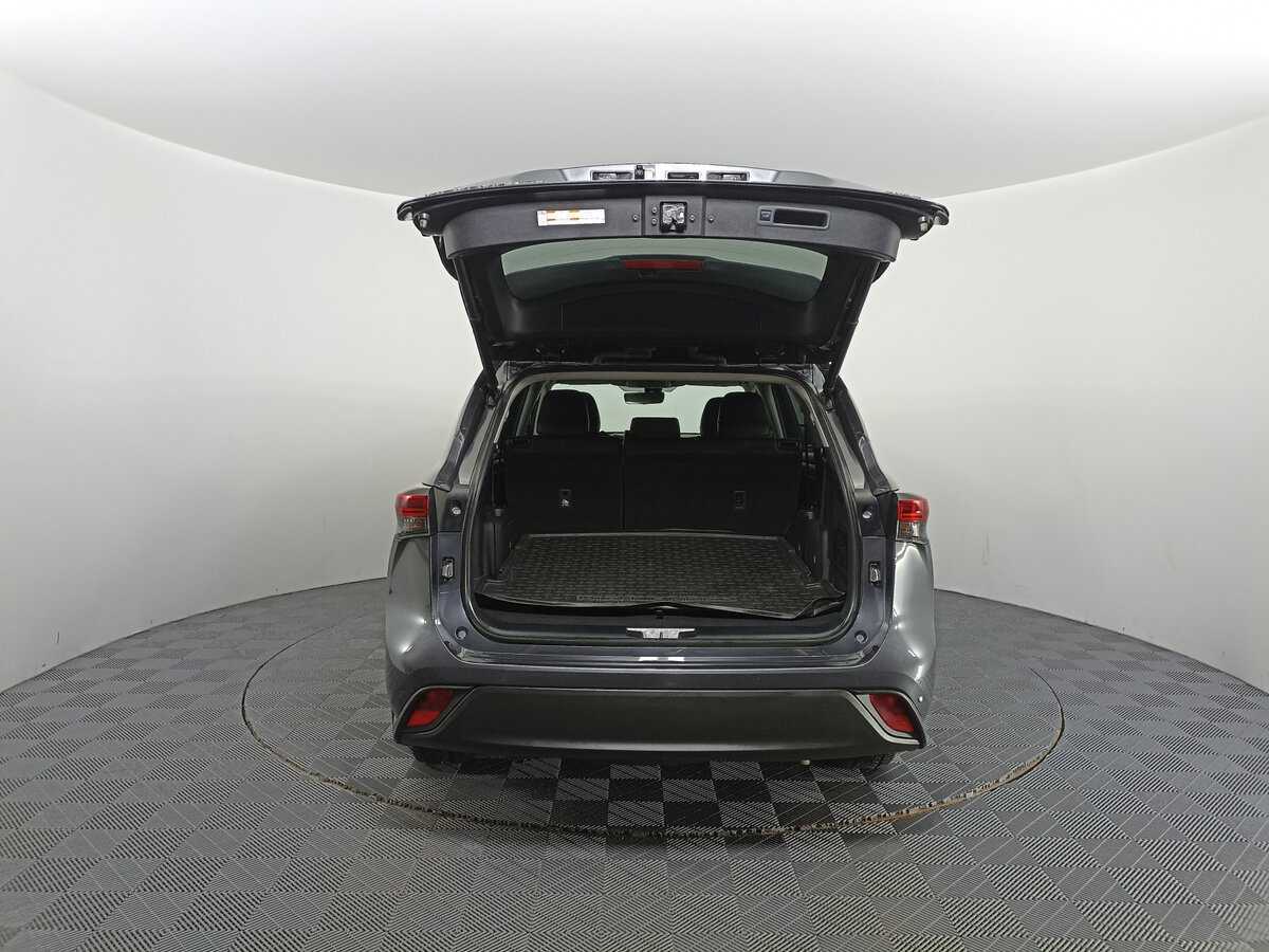 Купить Toyota Highlander с пробегом. Фото: #9