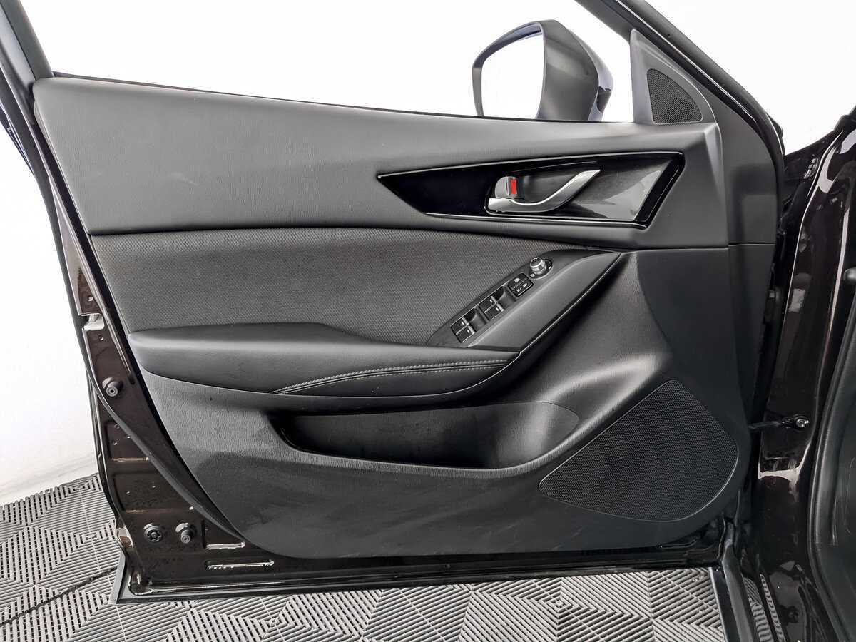Купить Mazda CX-4 с пробегом. Фото: #14