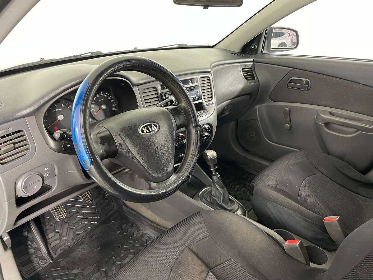 Купить Kia Rio с пробегом. Фото: #6