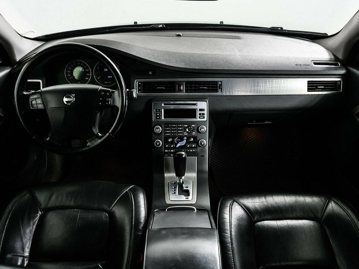 Купить Volvo S80 с пробегом. Фото: #10