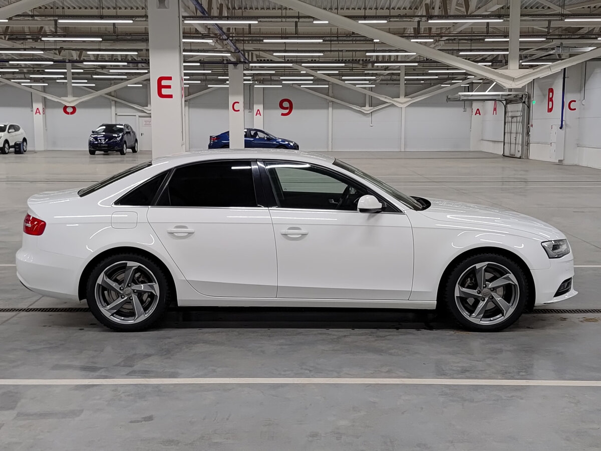 Купить Audi A4 с пробегом. Фото: #3