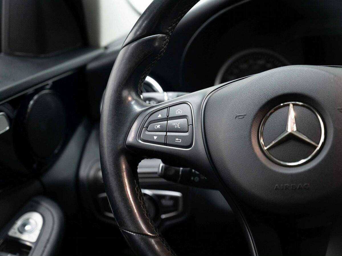 Купить Mercedes-Benz C-Класс с пробегом. Фото: #15