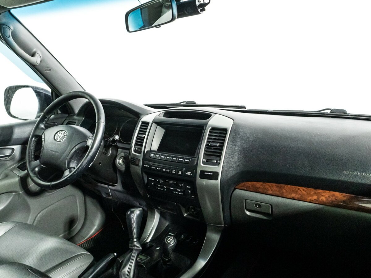 Купить Toyota Land Cruiser Prado с пробегом. Фото: #8