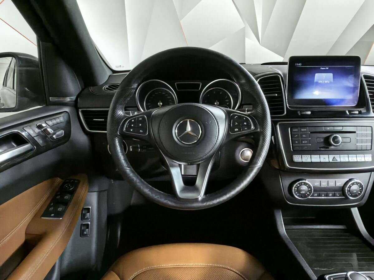 Купить Mercedes-Benz GLS с пробегом. Фото: #14