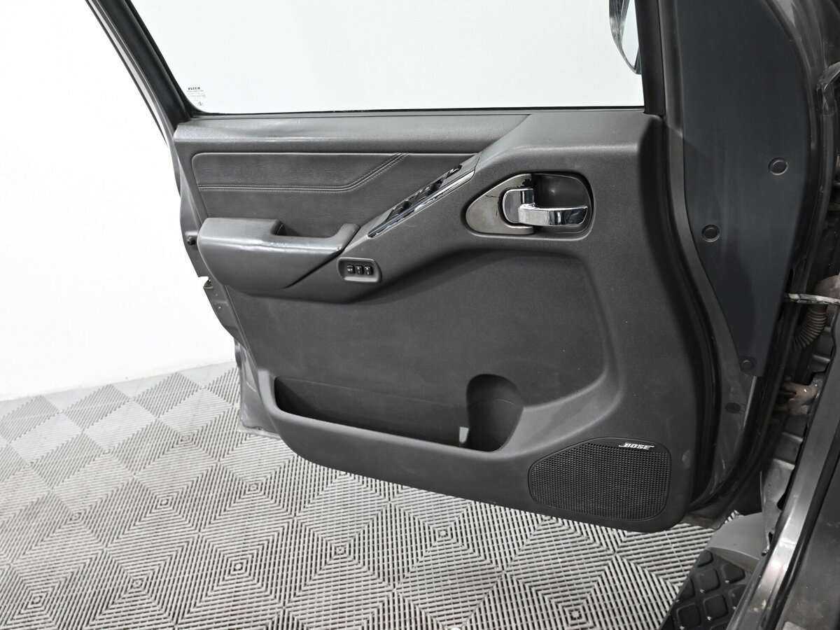 Купить Nissan Pathfinder с пробегом. Фото: #13
