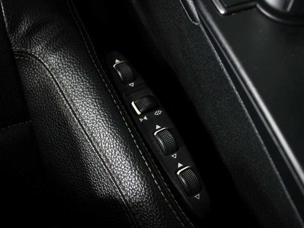 Купить Mercedes-Benz E-Класс с пробегом. Фото: #18