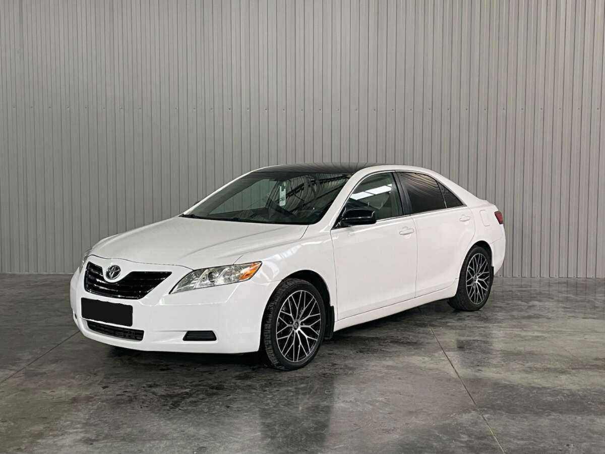 Купить Toyota Camry с пробегом. Фото: #0