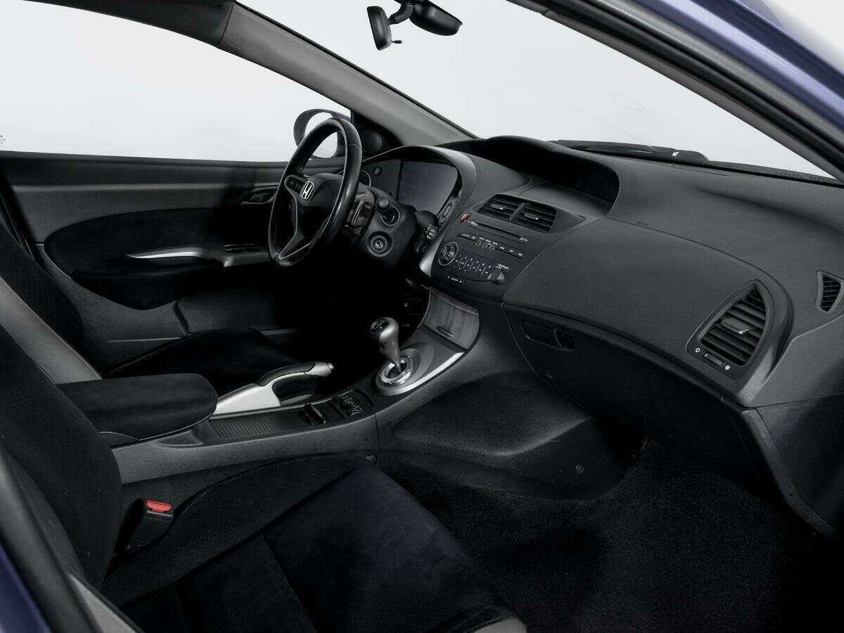 Купить Honda Civic с пробегом. Фото: #8